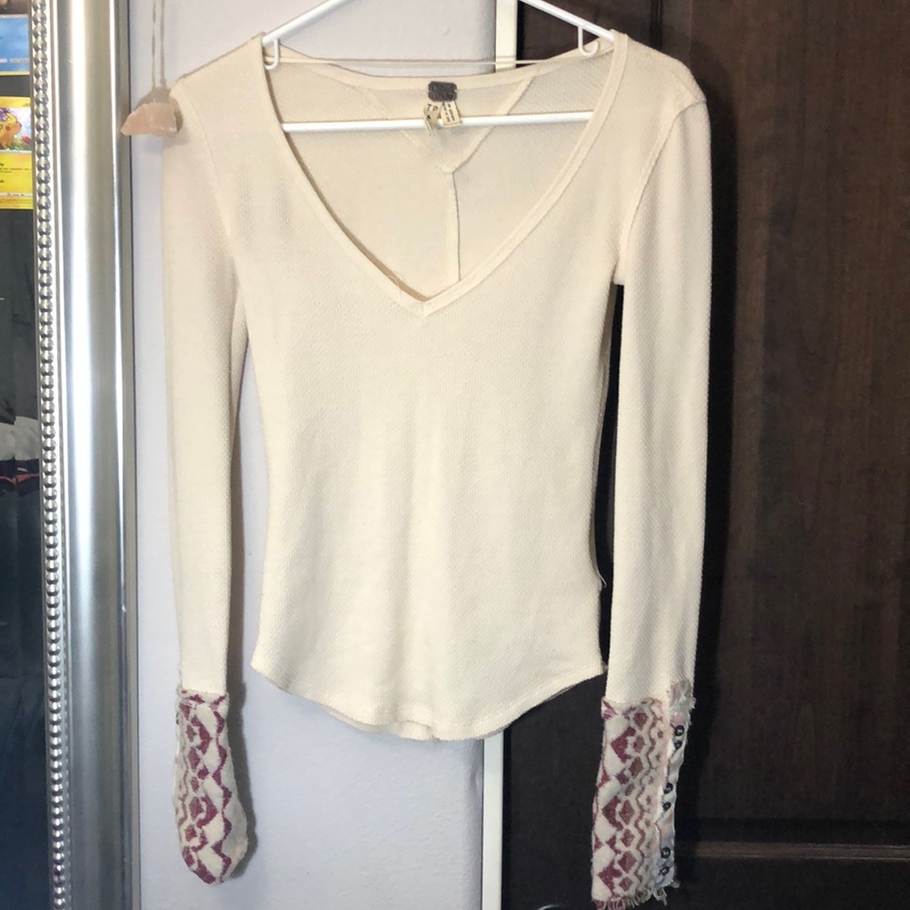 White longsleeve v neck we the free shirt top